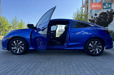 Купе Honda Civic 2016 в 