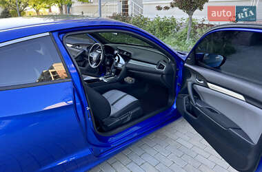 Купе Honda Civic 2016 в 