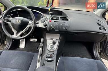 Хэтчбек Honda Civic 2007 в 