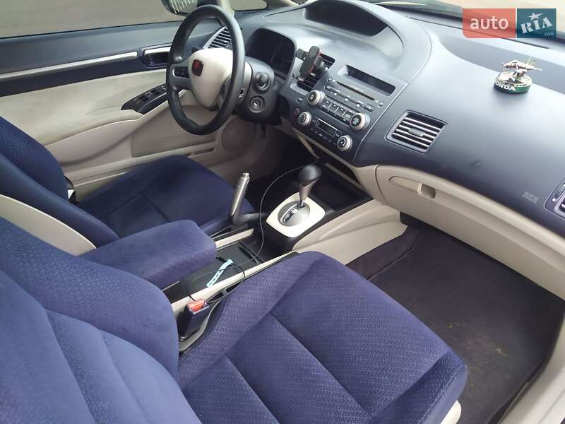 Седан Honda Civic 2006 в Житомире