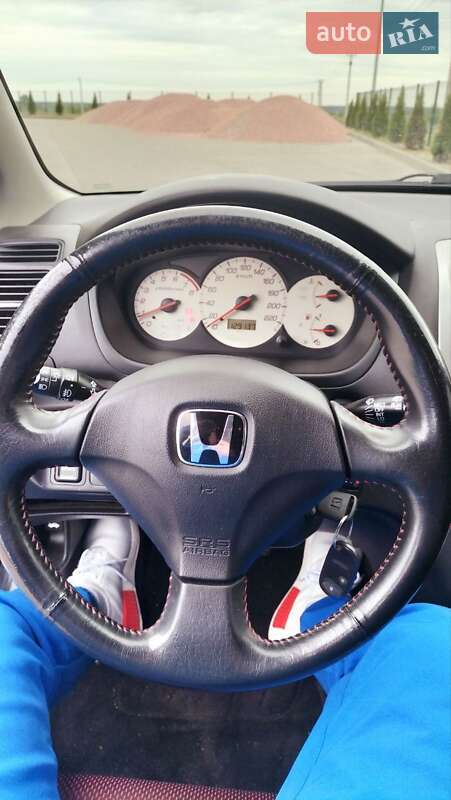 Хэтчбек Honda Civic 2003 в Буче