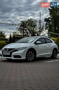 Хэтчбек Honda Civic 2014 в 