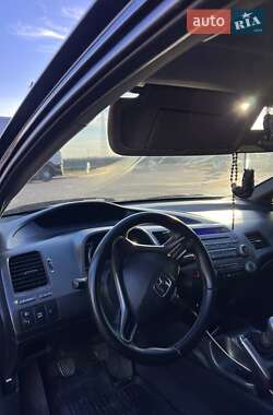 Седан Honda Civic 2009 в 