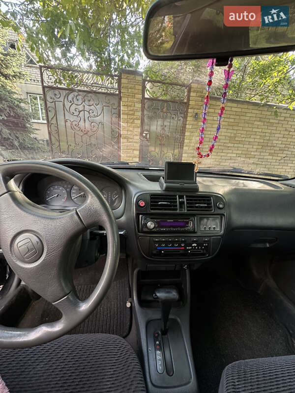 Хетчбек Honda Civic 1998 в Дніпрі