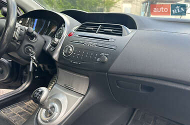 Хэтчбек Honda Civic 2008 в 