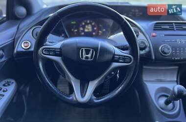Хэтчбек Honda Civic 2007 в 