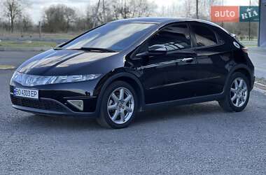 Хэтчбек Honda Civic 2007 в 