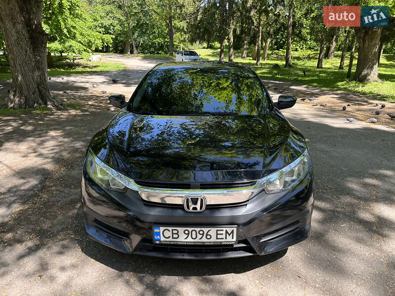 Седан Honda Civic 2018 в Чернігові