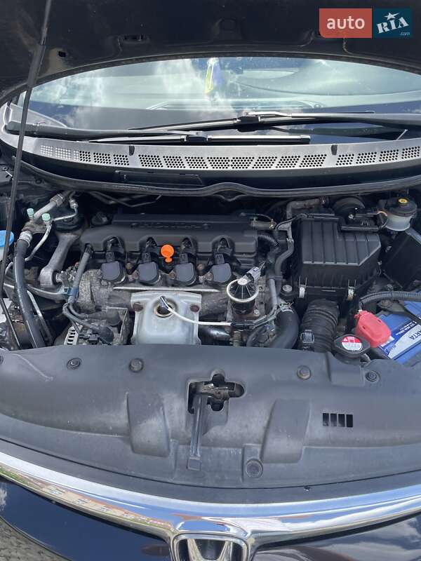 Седан Honda Civic 2007 в Мукачевому