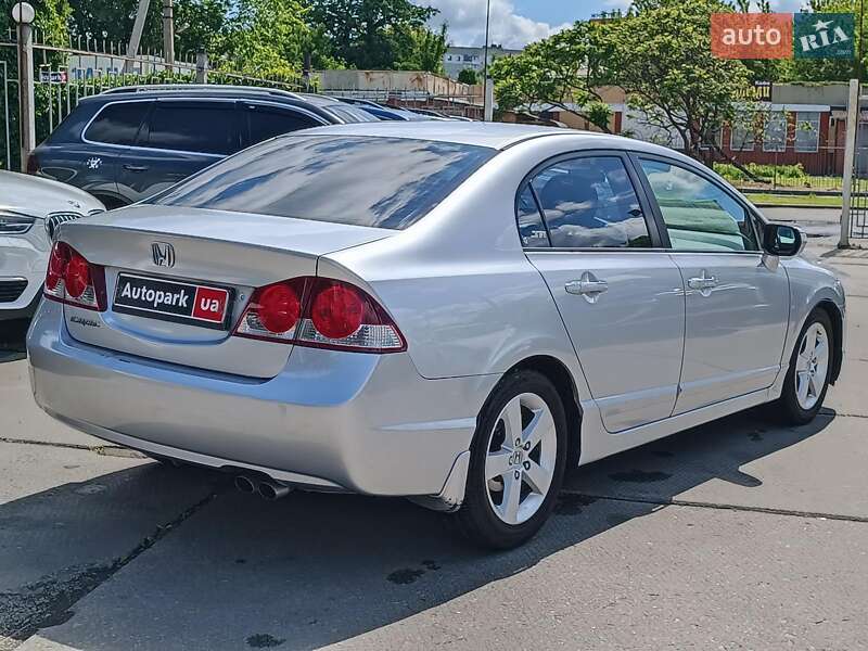 Седан Honda Civic 2008 в Харькове