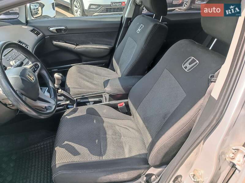 Седан Honda Civic 2008 в Харькове