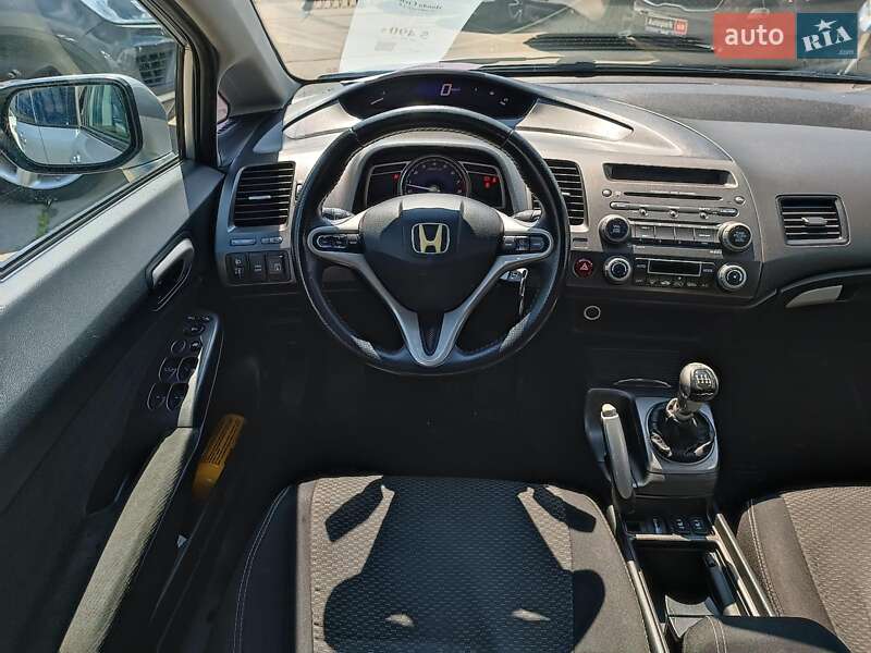 Седан Honda Civic 2008 в Харькове