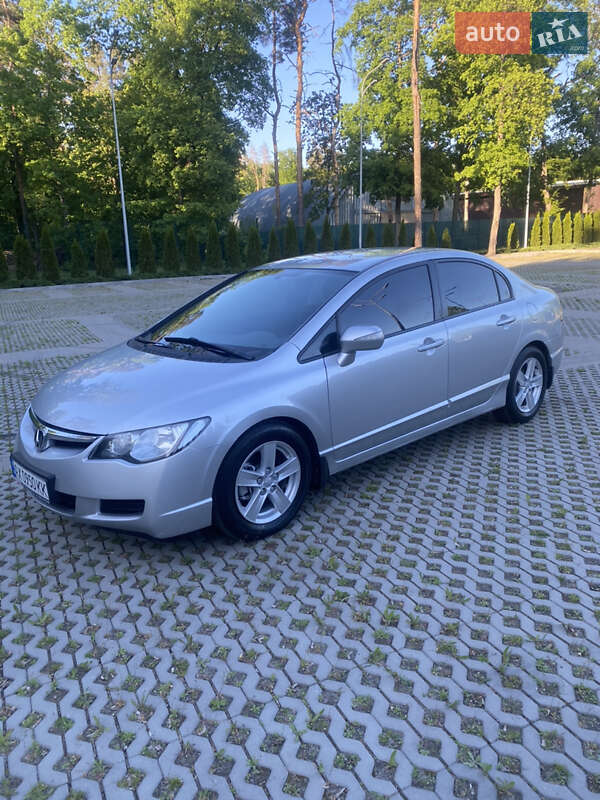 Седан Honda Civic 2008 в Харькове