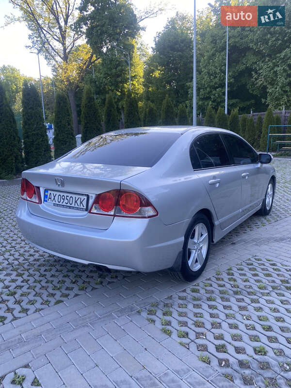 Седан Honda Civic 2008 в Харькове