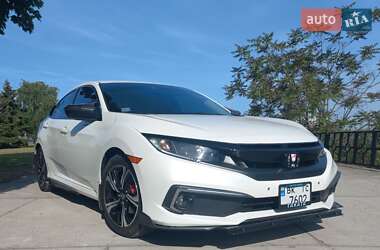 Седан Honda Civic 2019 в Днепре