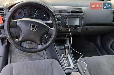Седан Honda Civic 2004 в 