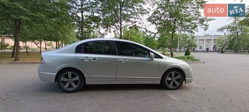 Седан Honda Civic 2008 в Запорожье