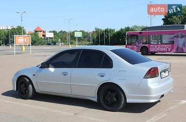 Седан Honda Civic 2004 в 