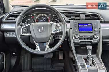 Седан Honda Civic 2017 в 