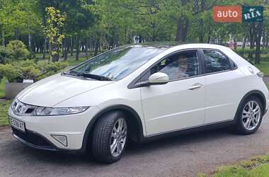 Хэтчбек Honda Civic 2010 в 