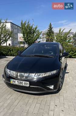 Хетчбек Honda Civic 2007 в Ужгороді