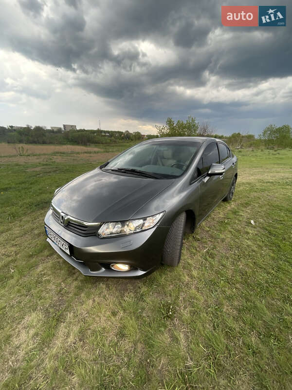Седан Honda Civic 2015 в 