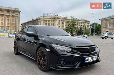 Хетчбек Honda Civic 2018 в Харкові