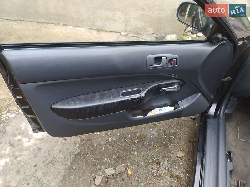 Хэтчбек Honda Civic 1996 в Одессе