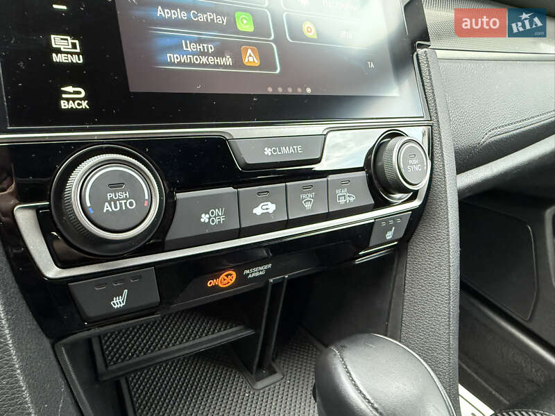 Хэтчбек Honda Civic 2017 в Киеве