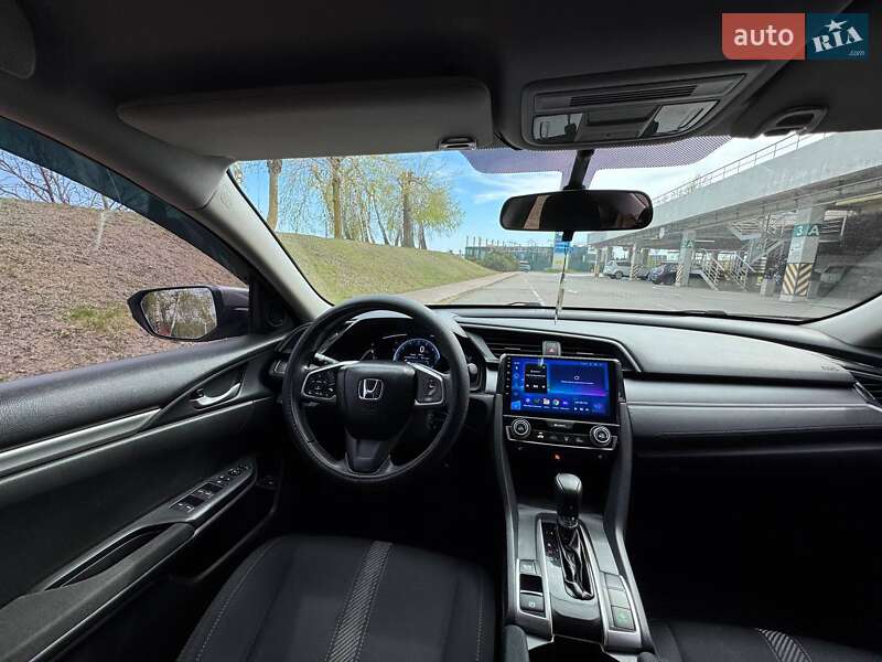 Седан Honda Civic 2016 в Києві