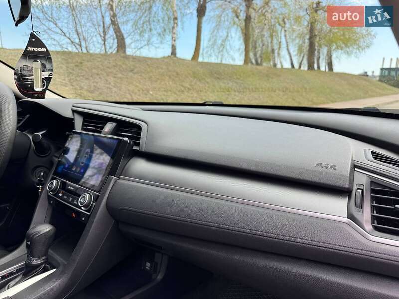Седан Honda Civic 2016 в Києві