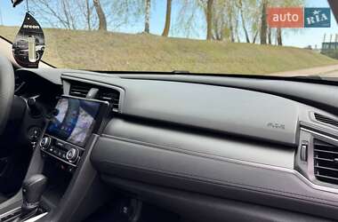 Седан Honda Civic 2016 в 