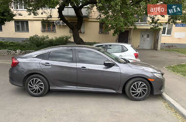 Седан Honda Civic 2017 в 
