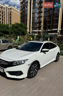 Седан Honda Civic 2017 в Киеве