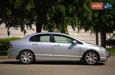 Седан Honda Civic 2008 в Киеве