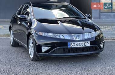 Хэтчбек Honda Civic 2007 в 