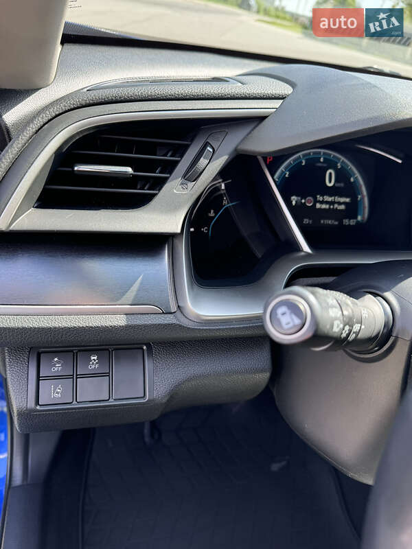 Седан Honda Civic 2016 в Львове фото 22 Седан Honda Civic 2016 в Львове