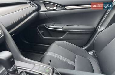 Хэтчбек Honda Civic 2018 в 
