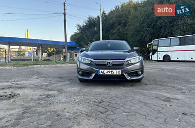Седан Honda Civic 2016 в Каменском