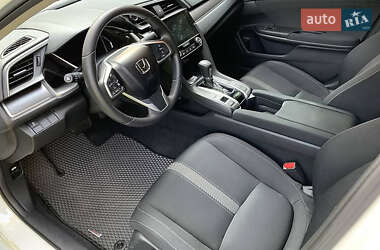 Седан Honda Civic 2018 в 