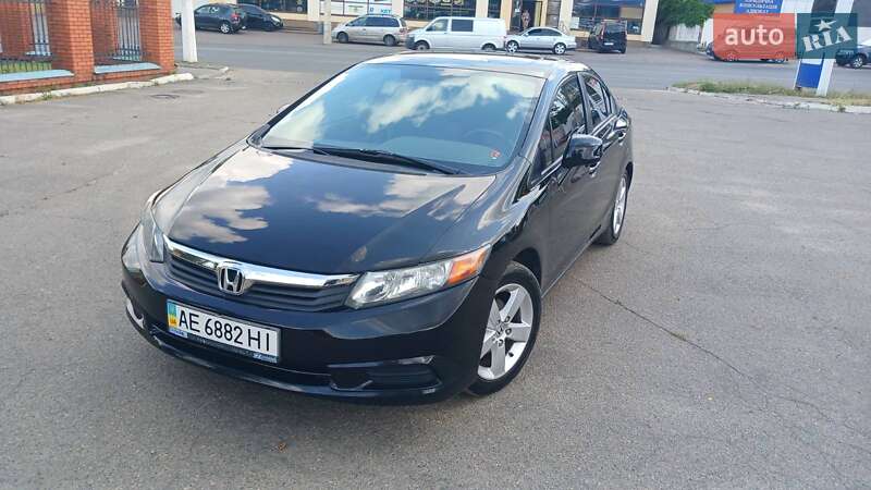 Седан Honda Civic 2012 в Дніпрі