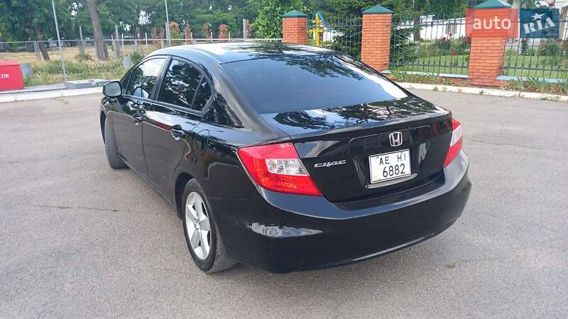 Седан Honda Civic 2012 в Дніпрі