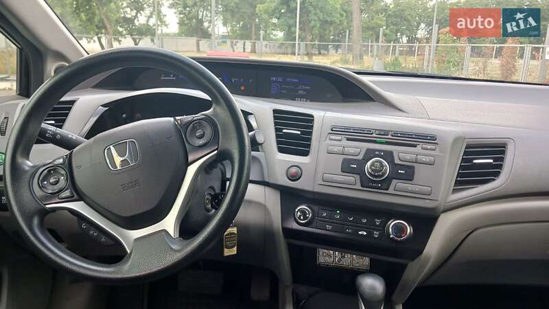 Седан Honda Civic 2012 в Дніпрі