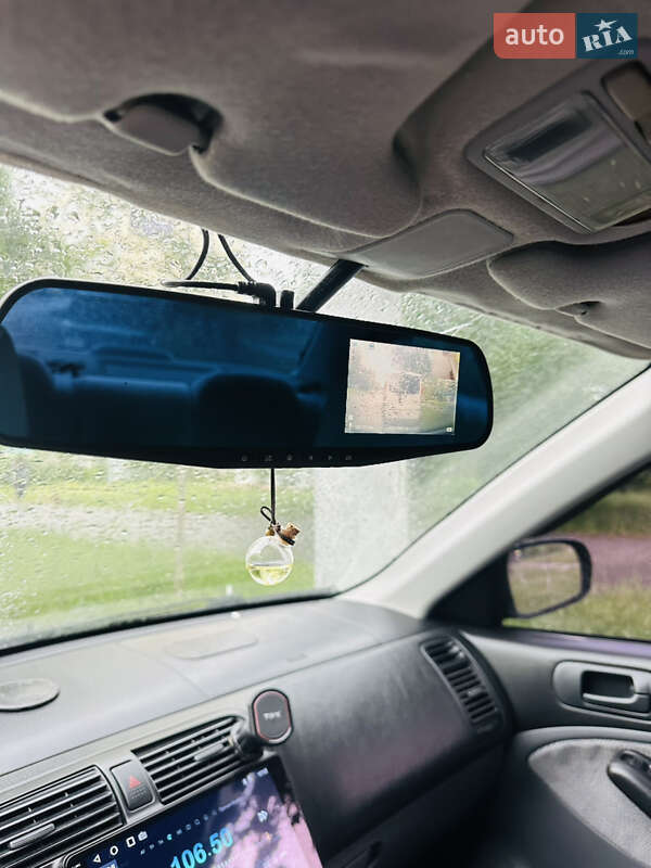 Седан Honda Civic 2001 в Києві