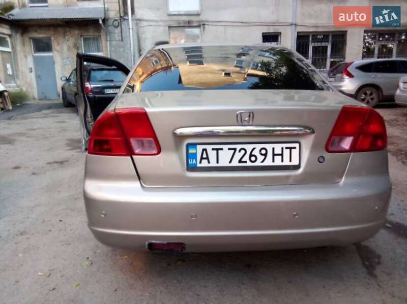 Седан Honda Civic 2001 в Ивано-Франковске