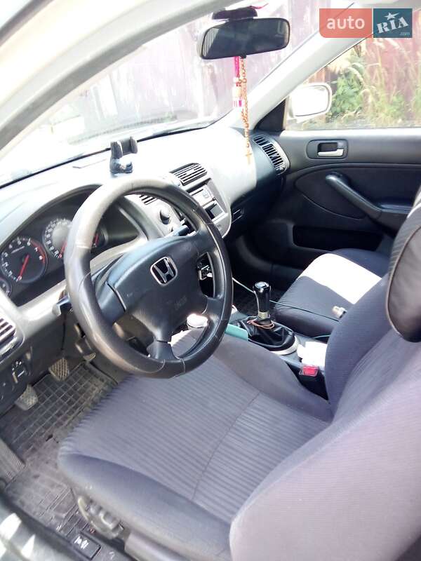 Седан Honda Civic 2001 в Ивано-Франковске