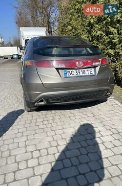 Хэтчбек Honda Civic 2007 в Винниках