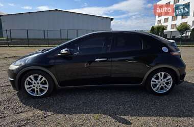 Хэтчбек Honda Civic 2008 в Виннице