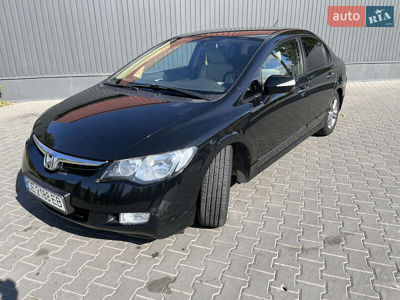 AUTO.RIA – Седаны Хонда Сивик бу в Черновцах: купить Седан Honda