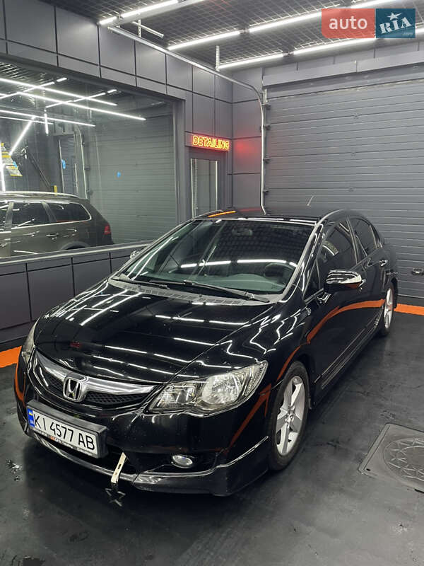 Седан Honda Civic 2010 в Києві